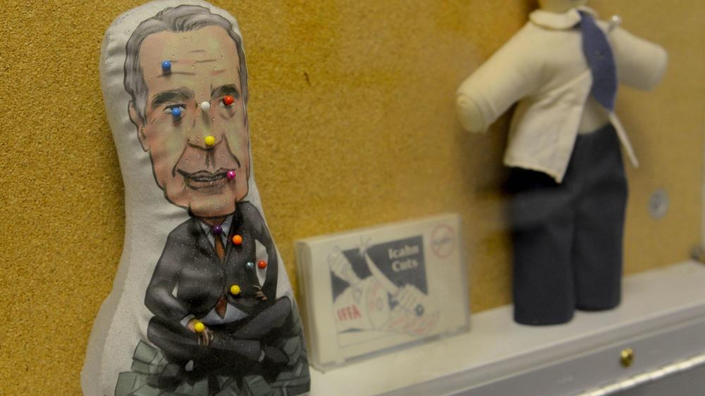 Voodoo dolls representing onetime TWA shareholder Carl Icahn are among artifacts on display at the TWA Museum. (Dan Ray / For The Times)